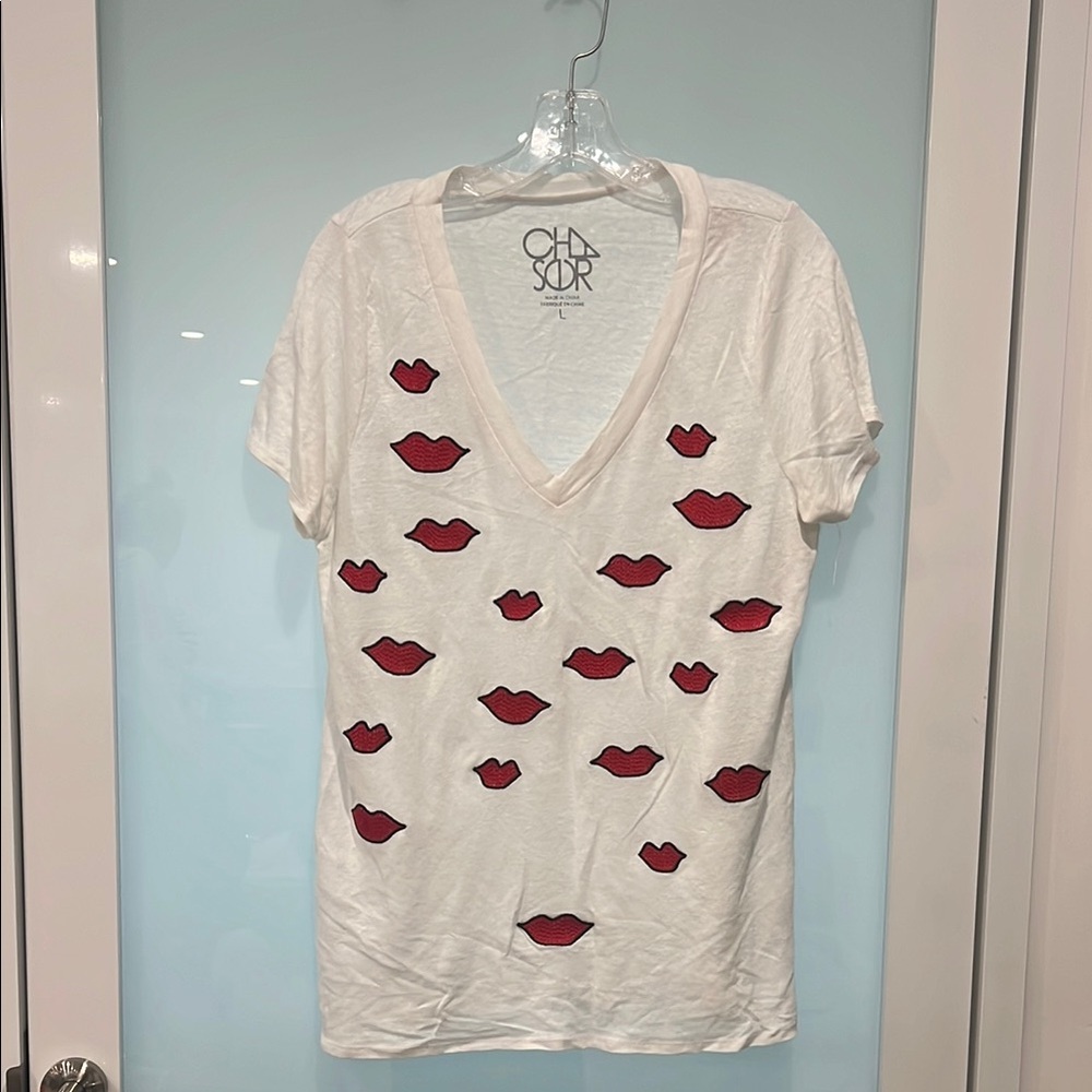 Chaser White and Red Lips Women's Top